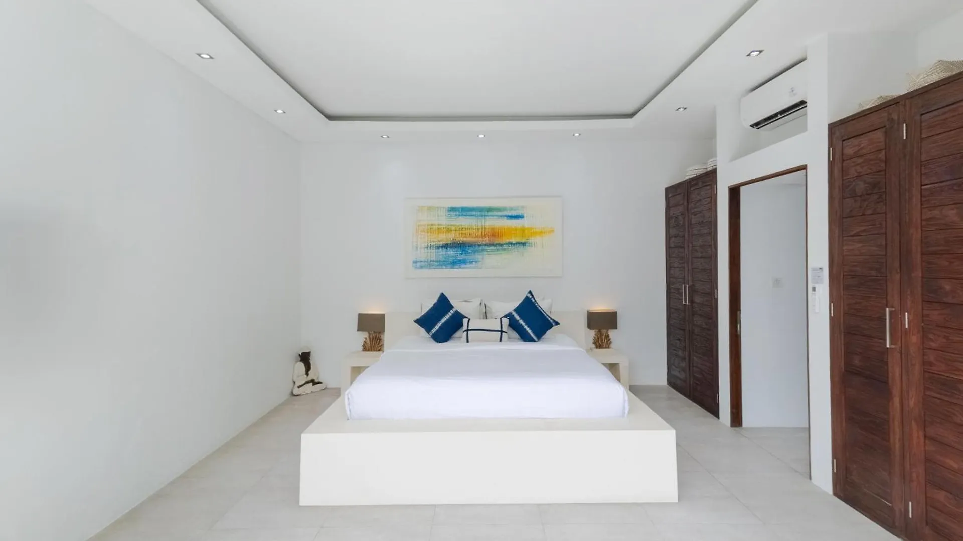 Villa Naema - 4Br Private Villa In Seminyak Σεμινιάκ