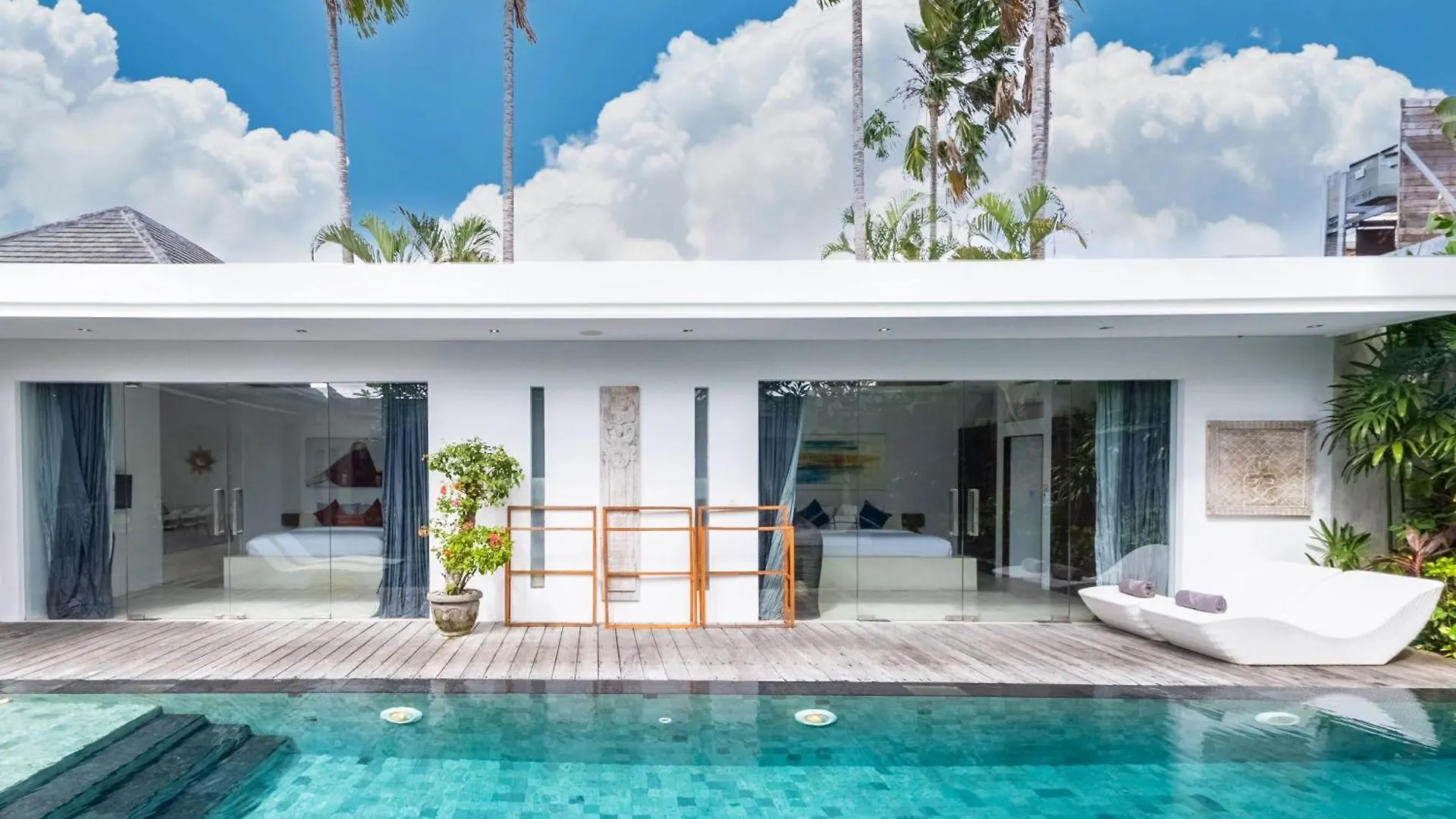 Villa Naema - 4Br Private Villa In Seminyak
