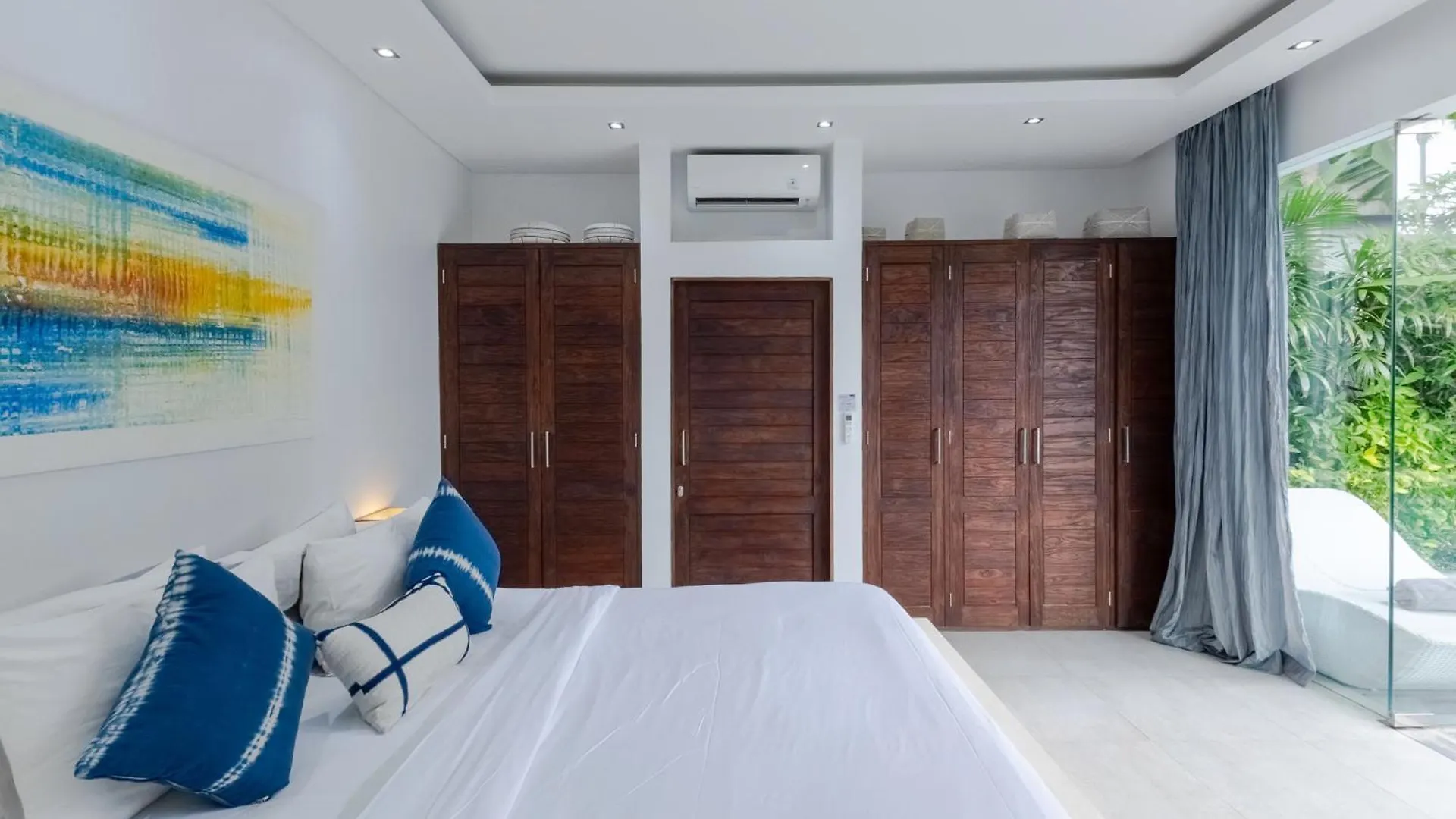 Villa Naema - 4Br Private Villa In Seminyak Indonézia